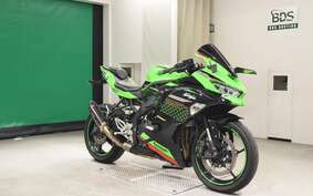 KAWASAKI ZX-25R ZX250E