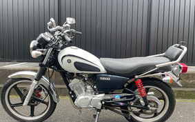 YAMAHA YB125SP PCJL