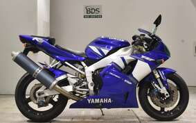 YAMAHA YZF-R1 2001