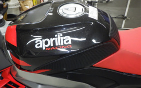 APRILIA トゥオノV41100 2022