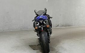 YAMAHA YZF-R1 2010 RN24J