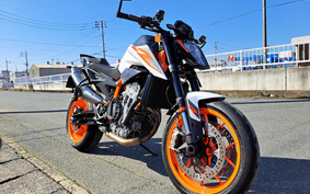 KTM 890 DUKE R 2021 TU940