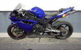 YAMAHA YZF-R1 2008 RN20