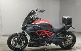 DUCATI DIAVEL Carbon 2013 G100A