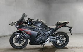 YAMAHA YZF-R25 RG43J