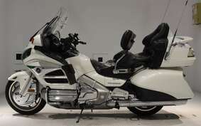 HONDA GL 1800 GOLD WING 2012 SC68