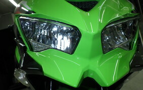 KAWASAKI ZX-25R ZX250E