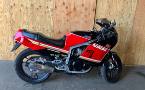 SUZUKI GSX-R400 1984 GK71B