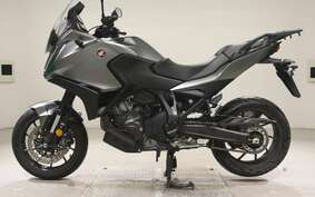 HONDA NT1100 2022 SC84