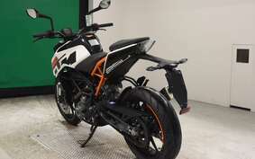 KTM 250 DUKE JPE40