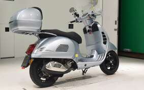 VESPA GTS300 SUPER 2022