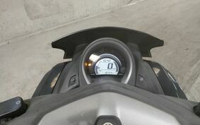 YAMAHA N-MAX 125 SED6J