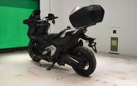 HONDA X-ADV 750 2022 RH10