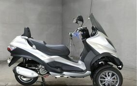 PIAGGIO MP3 250 RL ZAPM4720