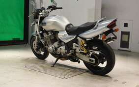 YAMAHA XJR1300 2000 RP03J