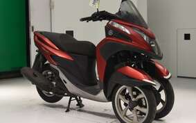 YAMAHA TRICITY 125 SE82J