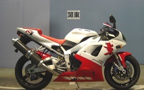 YAMAHA YZF-R1 1998 RN01