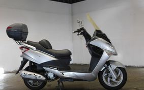 SYM RV200i LF18