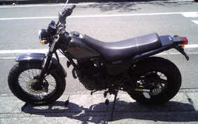 YAMAHA TW225 2002 DG09J