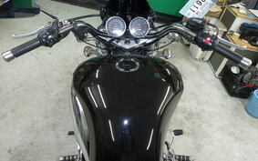 TRIUMPH ROCKET III 2005 LC1035