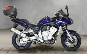 YAMAHA FZ FAZER FEATHER 2002 RN06