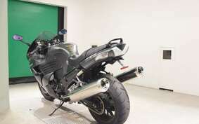 KAWASAKI ZZ1400 NINJA R A 2006 ZXT40B