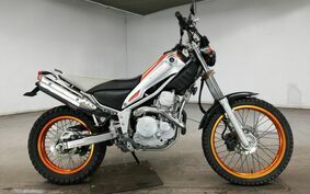 YAMAHA TRICKER DG16J