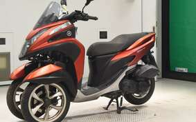 YAMAHA TRICITY 125 SE82J