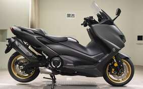 YAMAHA T-MAX 560 A SJ19J