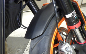 KTM 890 DUKE GP 2023 TU940