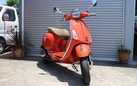 VESPA PRIMAVERA 125