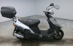 SUZUKI VECSTAR 125 CF42A