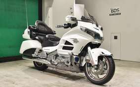 HONDA GL 1800 GOLD WING 2012 SC68