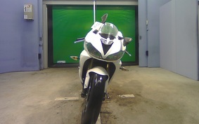 TRIUMPH DAYTONA 675 ABS 2015 TA12FA