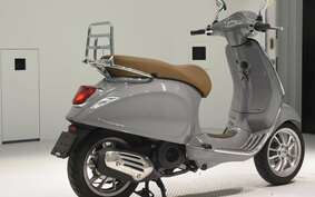 VESPA PRIMAVERA125