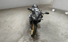 YAMAHA YZF-R125 RE06