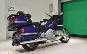 HONDA GL 1800 GOLD WING 2004 SC47