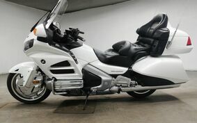 HONDA GL 1800 GOLD WING 2012 SC68