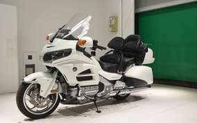 HONDA GL 1800 GOLD WING 2014 SC68