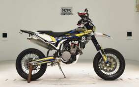 HUSQVARNA SM250R