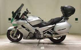 YAMAHA FJR1300 2002 RP04