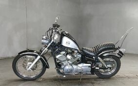 YAMAHA DRAGSTAR 250 VG02J