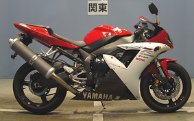 YAMAHA YZF-R1 2002 RN09