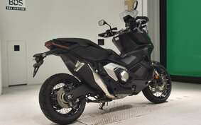 HONDA X-ADV 750 2024 RH10