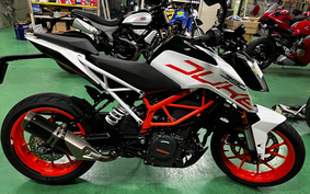 KTM 390 DUKE 2019 JPJ40