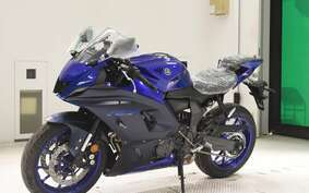 YAMAHA YZF-R7 2024 RM39J