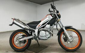 YAMAHA TRICKER DG16J