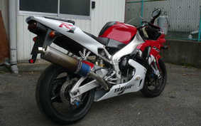 YAMAHA YZF-R1 2002 RN01