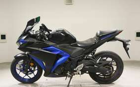 YAMAHA YZF-R25 RG10J