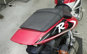 YAMAHA YZF-R6 2001 RJ03